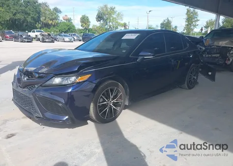 2021 Toyota Camry Se из США, поврежденный, VIN 4T1G11AKXMU563651
